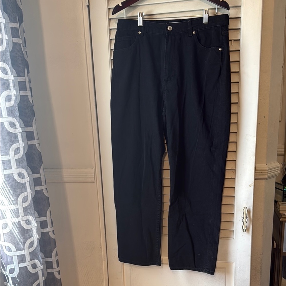 BERSHKA Mom Jeans